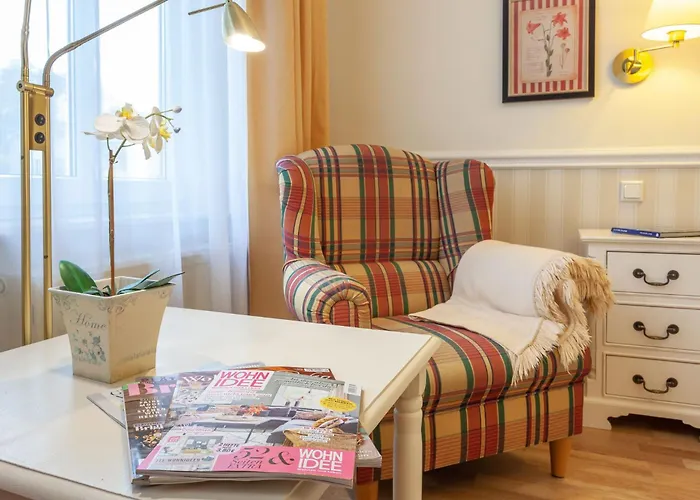 Granitz, Ostseebad Sellin, Insel Ruegen, Gemuetliche 38 Quadratmeter Gross, Bietet Lieblingsplatz In Der Granitz Zwei Personen Alle Annehmlichkeiten Fuer Unbeschwerte Urlaubstage *